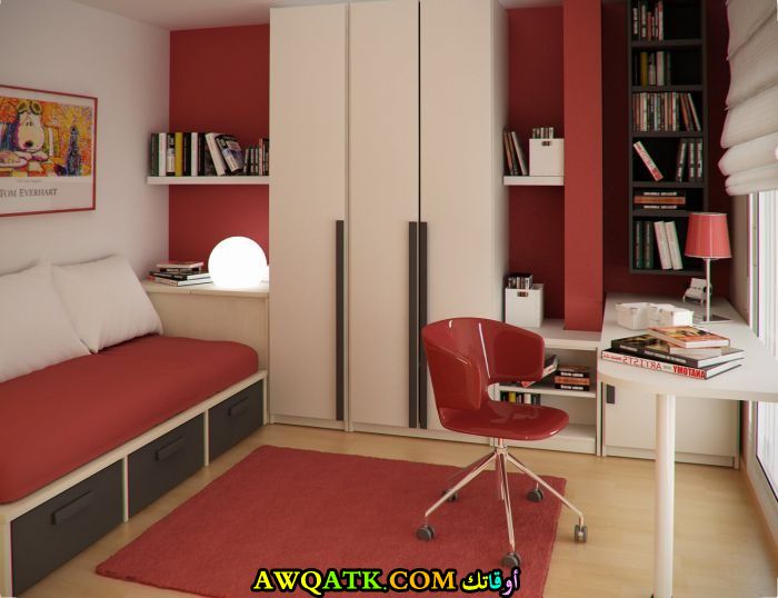 غرفة نوم رائعة وجميلة باللون الأحمر