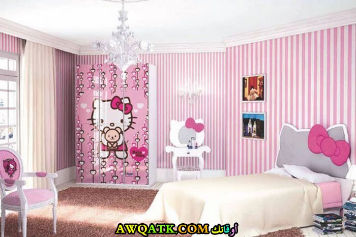 غرفة نوم رائعة باللون البينك