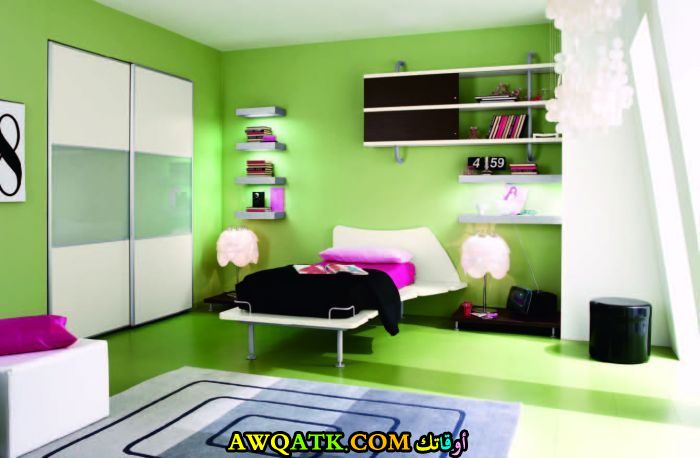غرفة نوم رائعة باللون الأخضر