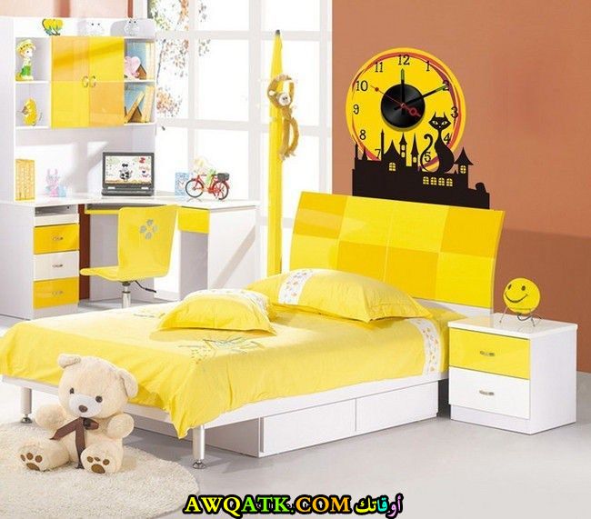 غرفة نوم باللون الأصفر شيك جداً