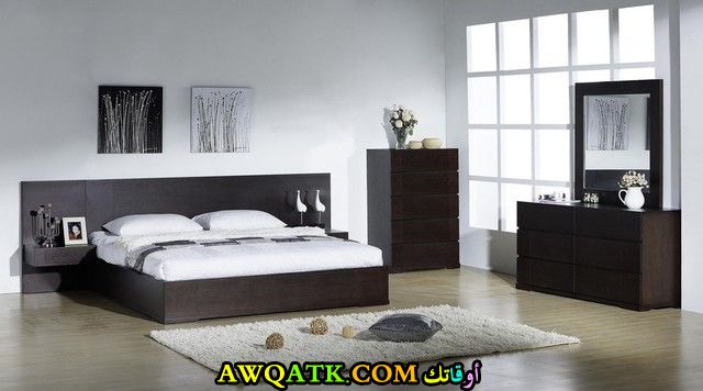 غرفة نوم روعة وشيك باللون البني