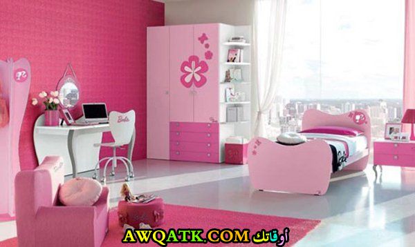 غرفة نوم باللون البينك رائعة