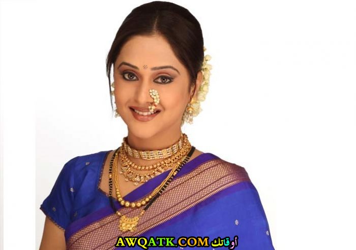 أحلى صورة للفنانة الجميلة مرينال كولكارني