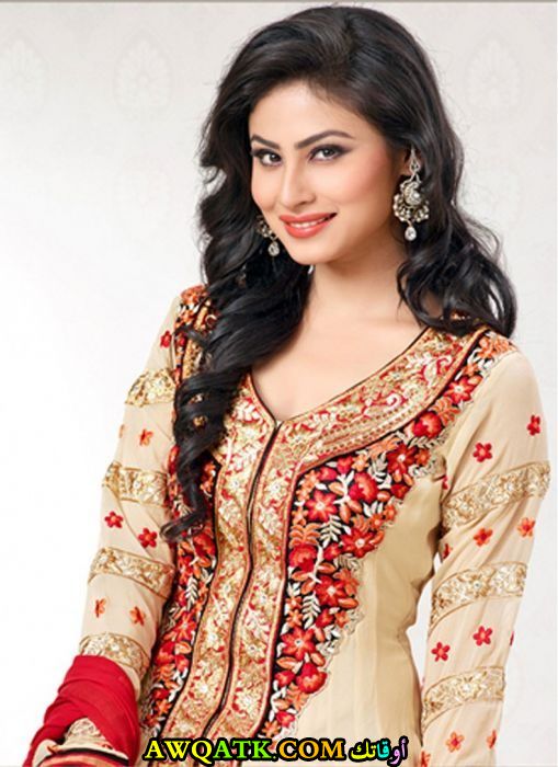 لعشاق الفنانة موني روي صورة جميلة وجديدة