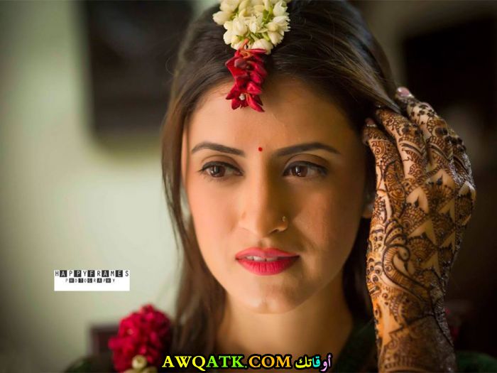 أحدث صورة للفنانة الهندية ميهيكا فيرما