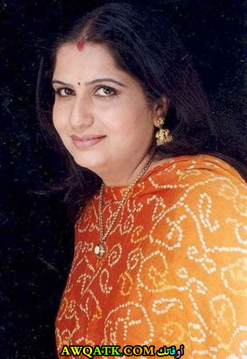 أحلى صورة للفنانة الجميلة نيميشا فاكاريا