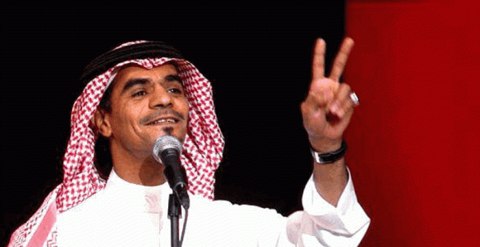 صورة الفنان السعودي رابح صقر داخل عمل