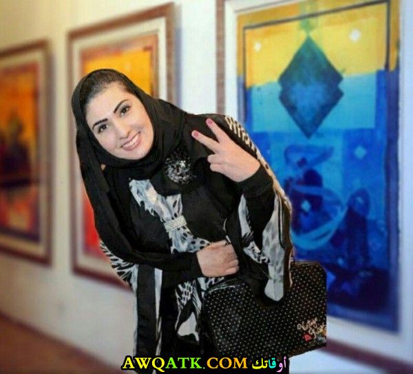 صورة للفنانة ريفان كنعان