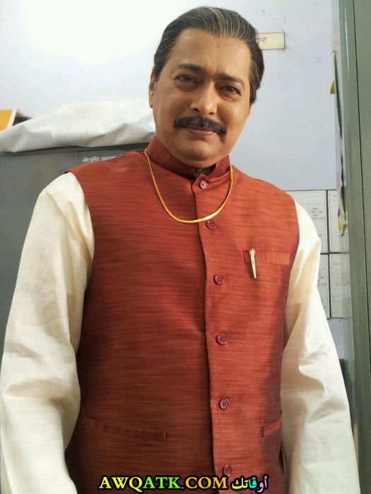 بوستر الفنان الهندي شايليش داتار