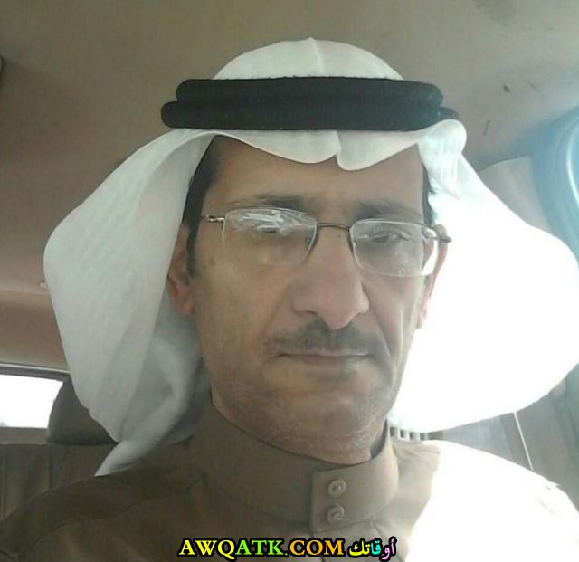 صورة جديدة للنجم السعودي فيصل الشعيب