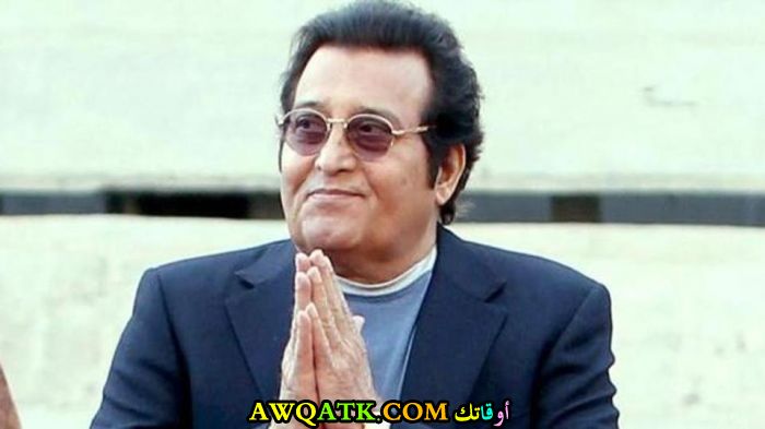 لعشاق الفنان فينود خانا صورة جميلة وجديدة