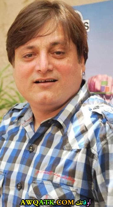 أحدث صورة للفنان الهندي مانوج جوشي