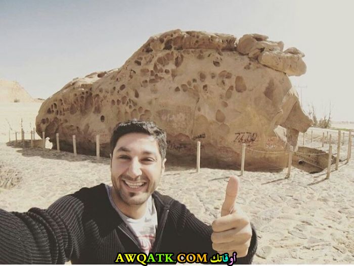 صورة للفنان هشام الهويش