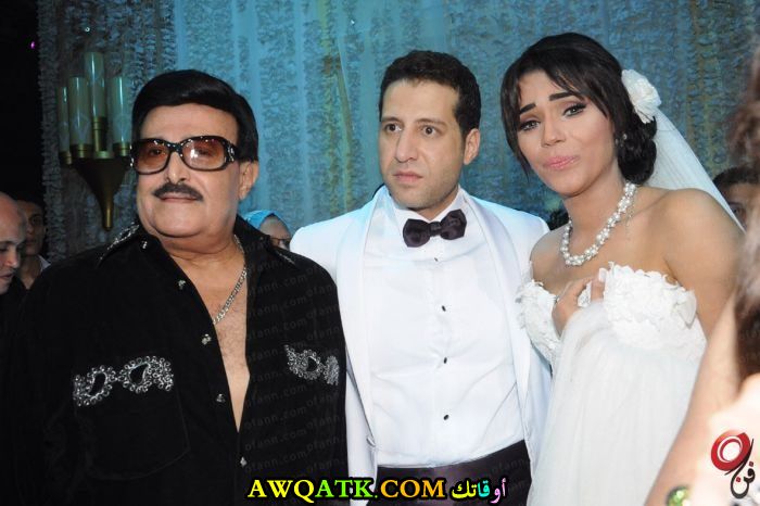 صورة جديدة للنجمة المصرية أمينة في حفل زفافاها مع زوجها