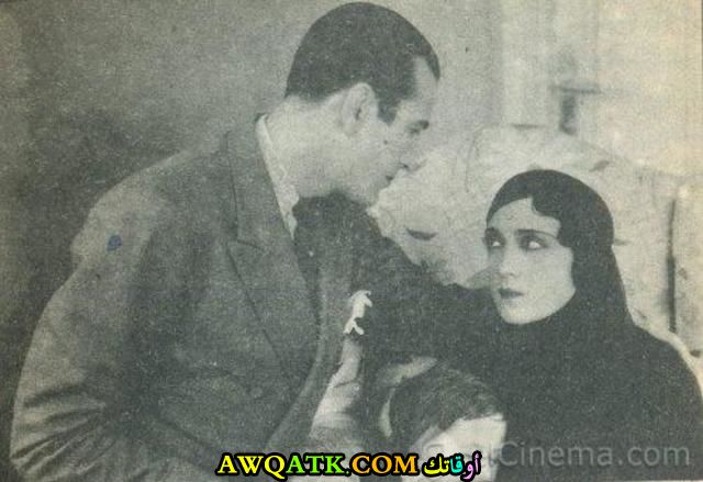 صورة قديمة للممثلة بهيجة حافظ