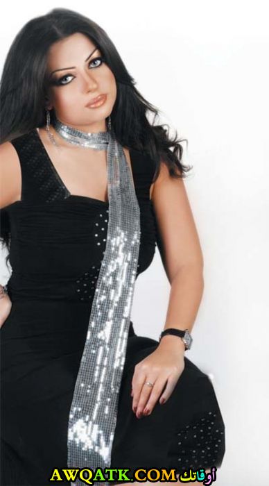 صورة للفنانة رانيا السباعي