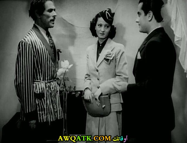 صورة روعة للفنانة روحية خالد