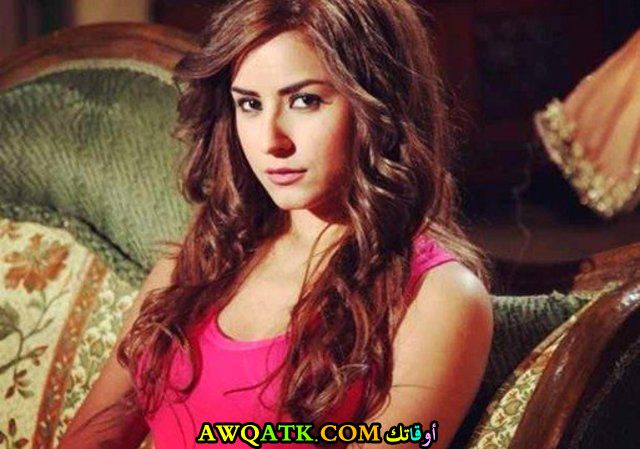 بوستر الفنانة المصرية ريهام أيمن