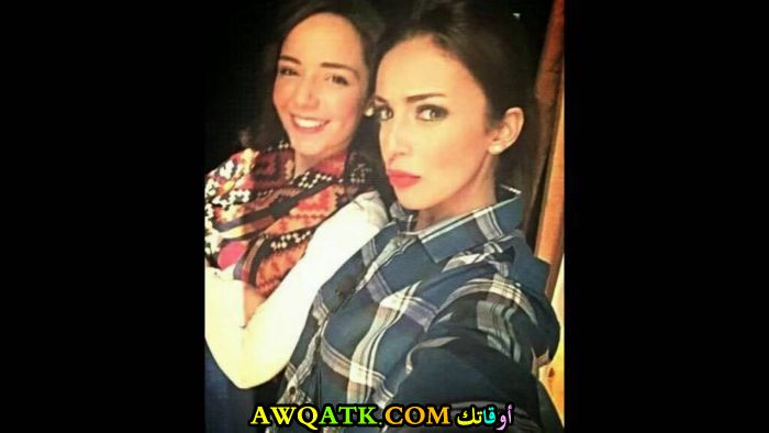 صورة جديدة للنجمة المصرية سارة درزاوي