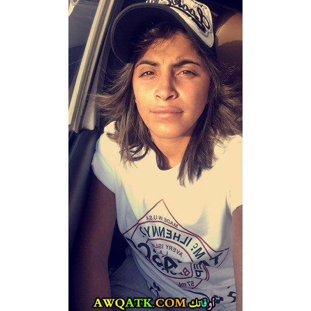 بوستر الفنانة المصرية سارة عبد الغني