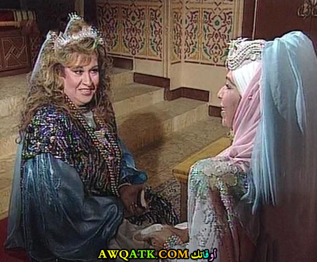 صورة روعة للفنانة سامية أمين