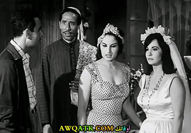 صورة قديمة للممثلة سلوى محمود