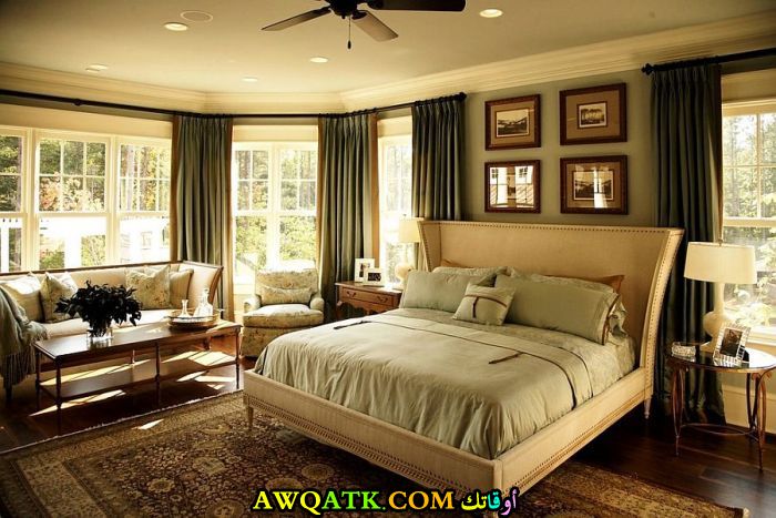 غرف نوم هاي غلوس إنجليزية طويلة عواميد كوكتيل تحفة غرف نوم هاي غلوس إنجليزية طويلة عواميد كوكتيل تحفة