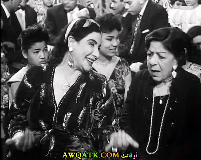 صورة روعة للفنانة صالحة قاصين