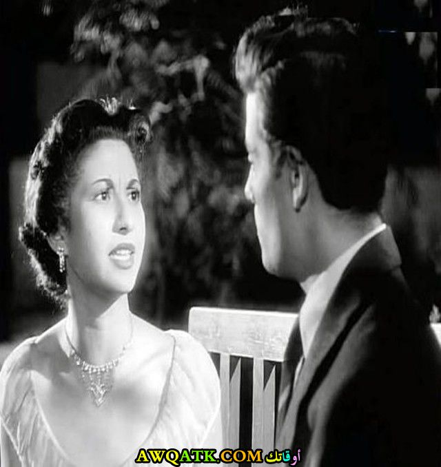 صورة للفنانة عايدة عثمان