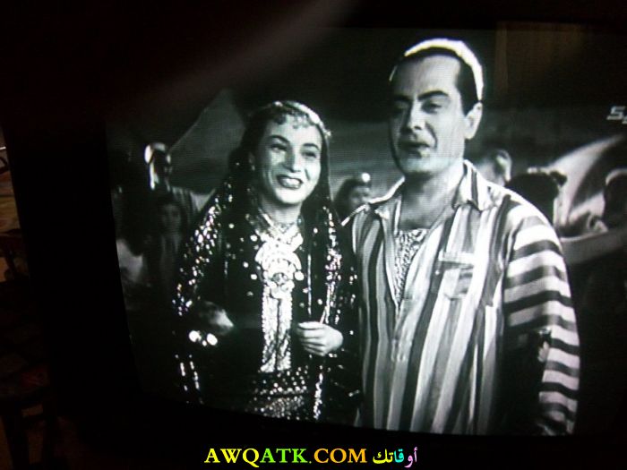 صورة الفنانة المصرية عصمت عبد العليم داخل عمل