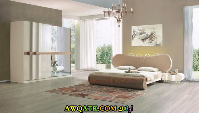 غرفة نوم في منتهي الجمال تناسب الذوق الراقي