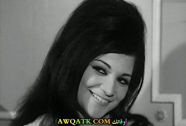 صورة الفنانة المصرية ليلى نظمي داخل عمل