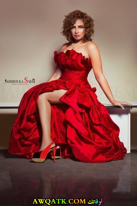 لعشاق الفنانة منة جلال صورة جميلة وجديدة