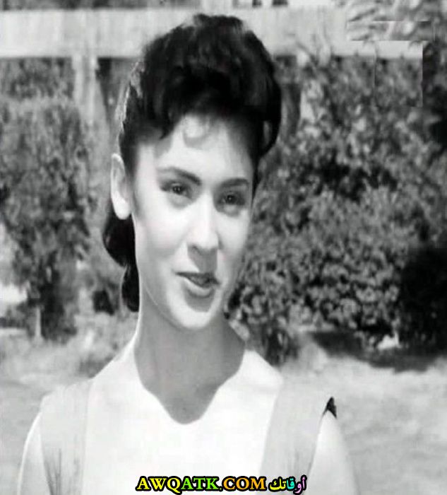 أجمل صورة للفنانة منى بدر