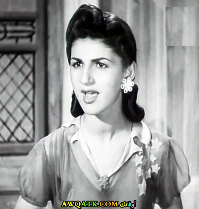 صورة روعة للفنانة نجوى سالم