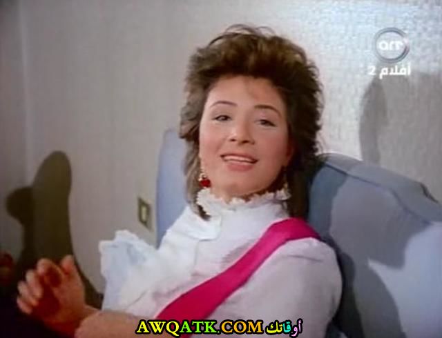 صورة روعة للفنانة هالة فؤاد