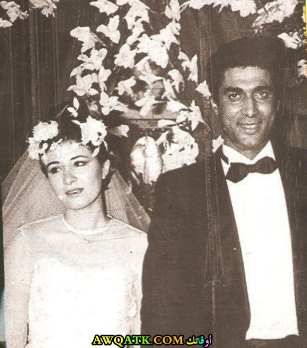 أجمل صورة للفنانة هالة فؤاد في حفل زفافها على احمد زكي