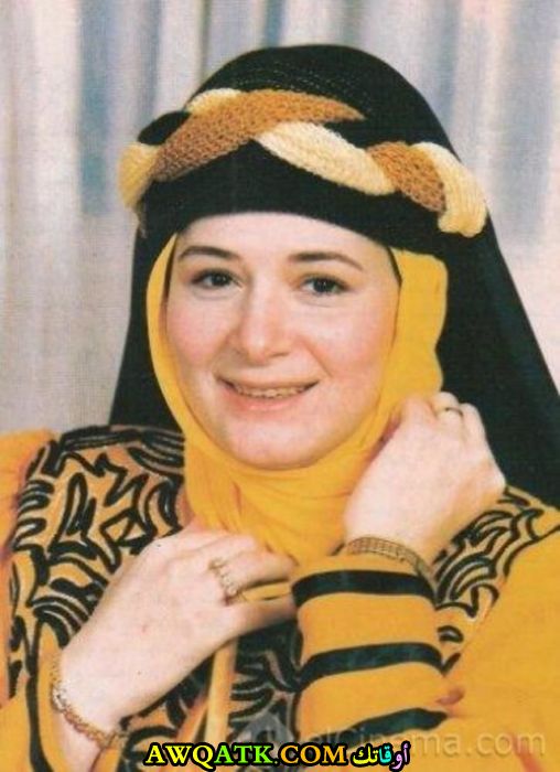صورة للفنانة هالة فؤاد