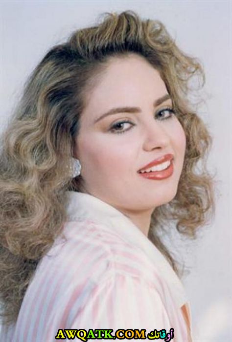 صورة روعة للفنانة وفاء مكي