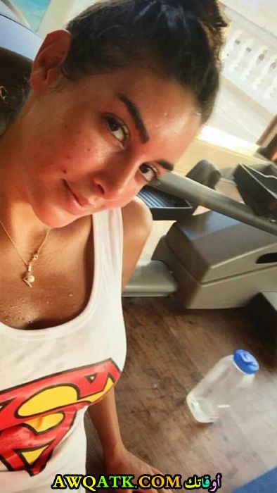 أحلى صورة للفنانة الجميلة ياسمين صبري في الجيم
