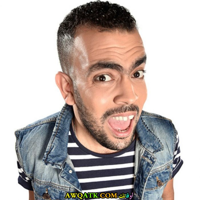 صورة جميلة للفنان الجميل خالد عليش