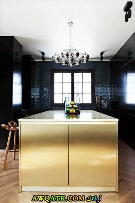 مطبخ جولدن قمة في الشياكة