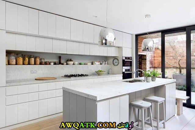 أروع وأجمل تصميم مطبخ باللون الأبيض