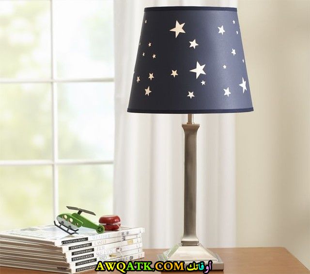 ٍأباجورة باللون الأزرق جديدة ورائعة