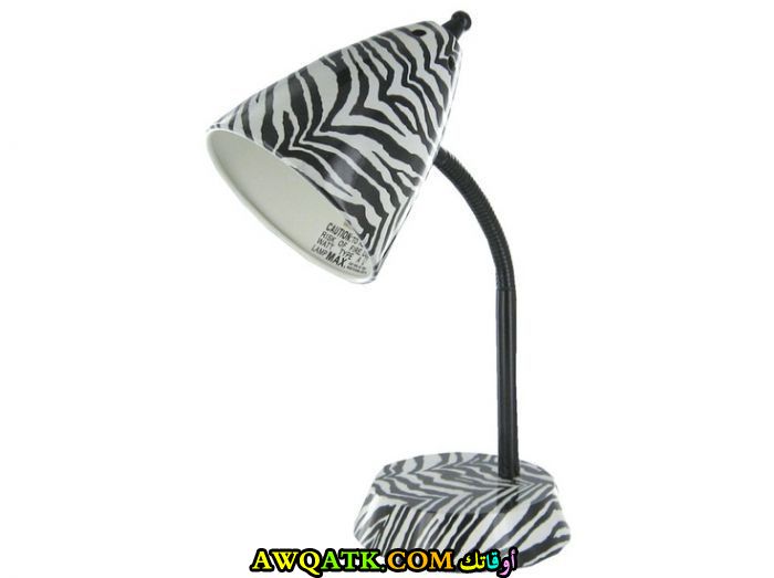 أباجورة مكتب علي شكل زيبرا رائعة