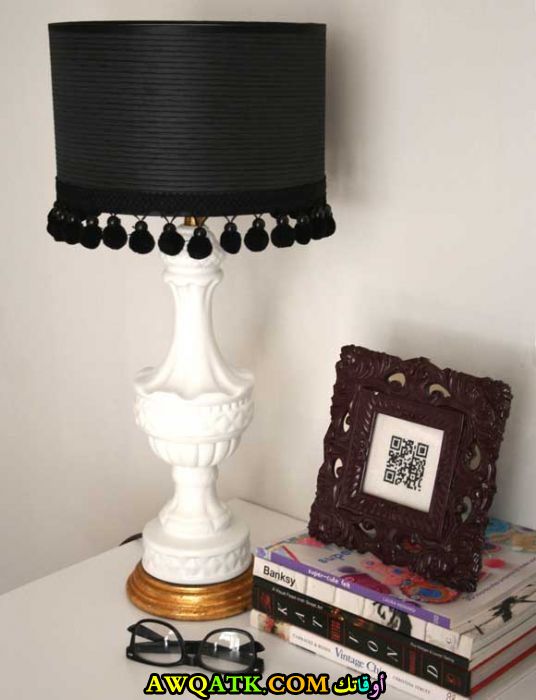 أباجورة باللون الأسود حلوة جداً