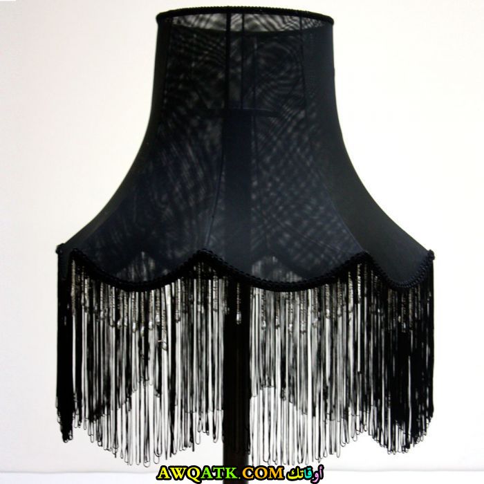 أباجورة باللون الأسود روعة وجميلة جداً