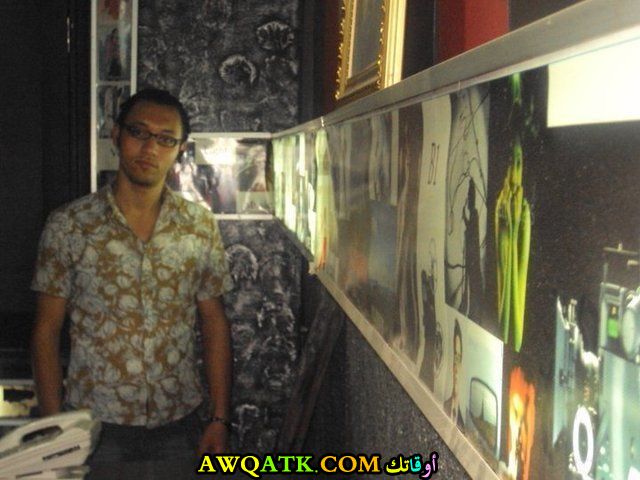 الفنان طه الحكيم 