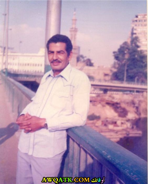 صورة للمثل عمران بحر