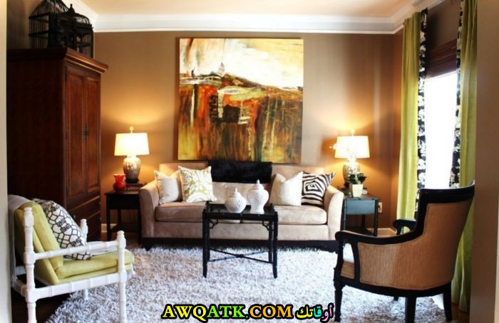 غرفة معيشة بألوان مبهجة في منتهي الروعة والجمال